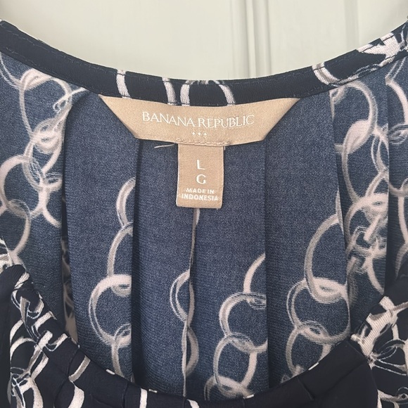 Halter top - Picture 2 of 3